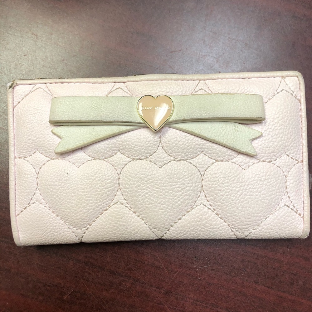 Betsy Johnson wallet